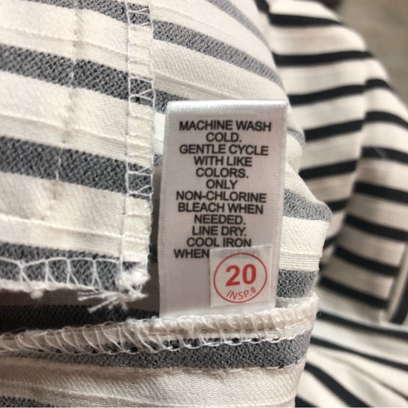 Est. 1946 Women’s Stripe Pull On Pant Wide Waist Cropped - Picture 8 of 10